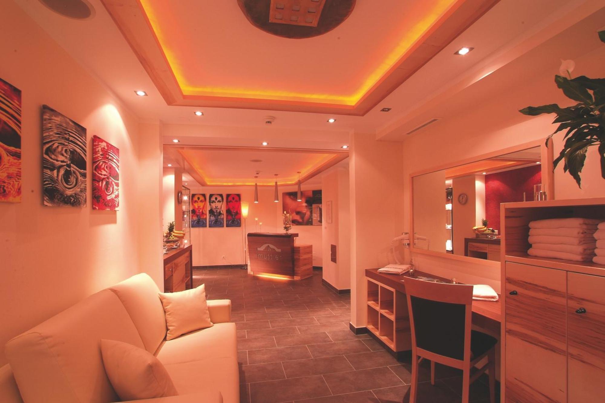 Hotel Garni Muttler Alpinresort & Spa Samnaun Buitenkant foto