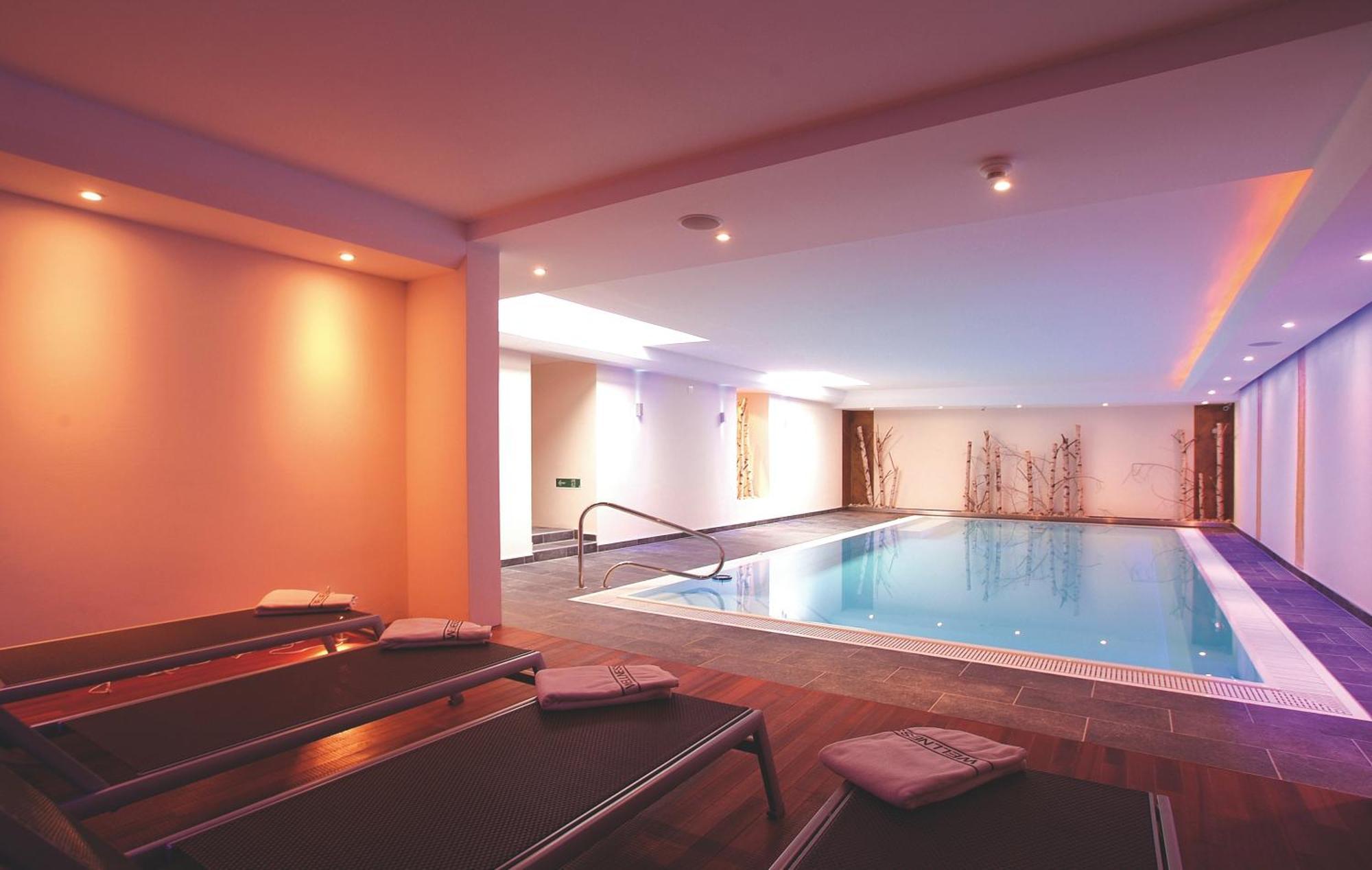Hotel Garni Muttler Alpinresort & Spa Samnaun Buitenkant foto