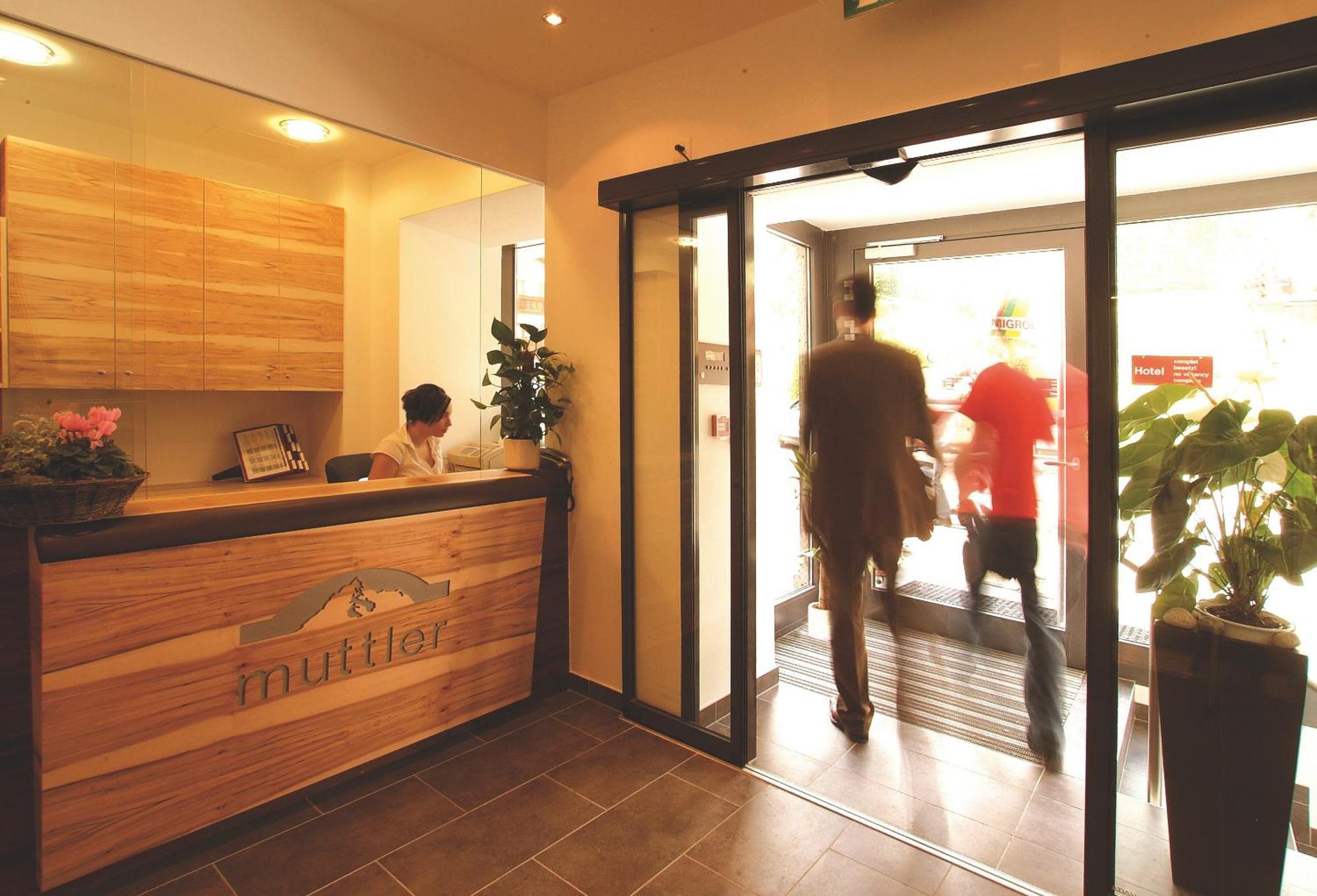 Hotel Garni Muttler Alpinresort & Spa Samnaun Buitenkant foto