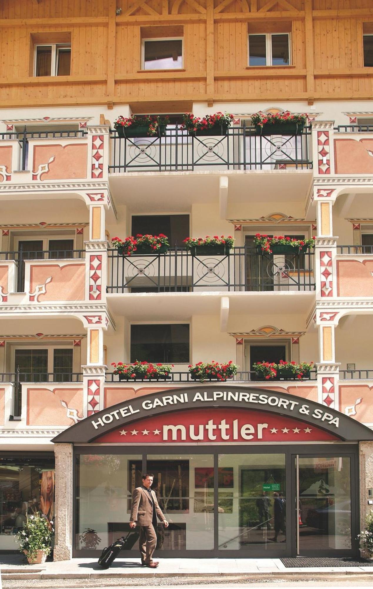 Hotel Garni Muttler Alpinresort & Spa Samnaun Buitenkant foto
