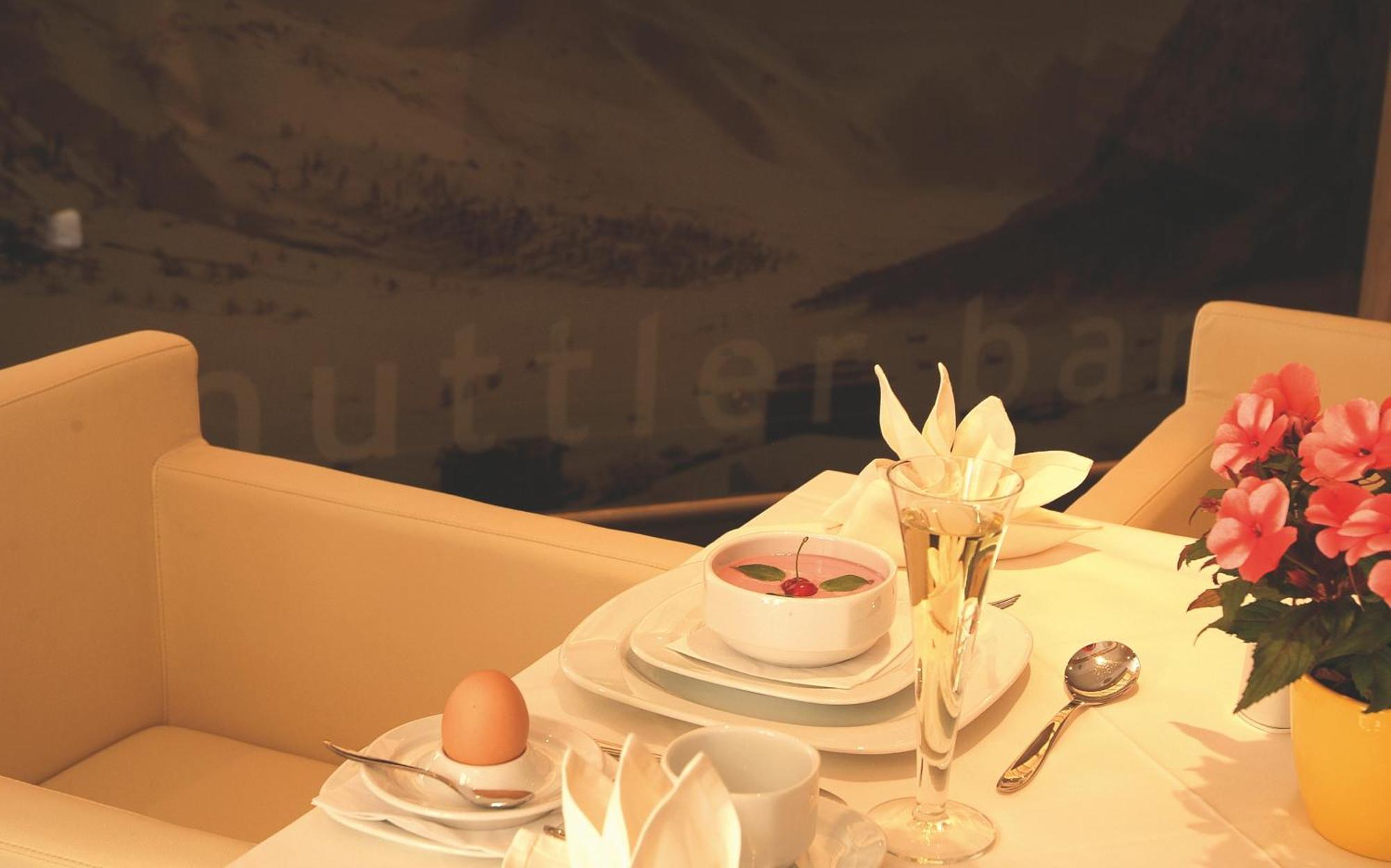 Hotel Garni Muttler Alpinresort & Spa Samnaun Buitenkant foto