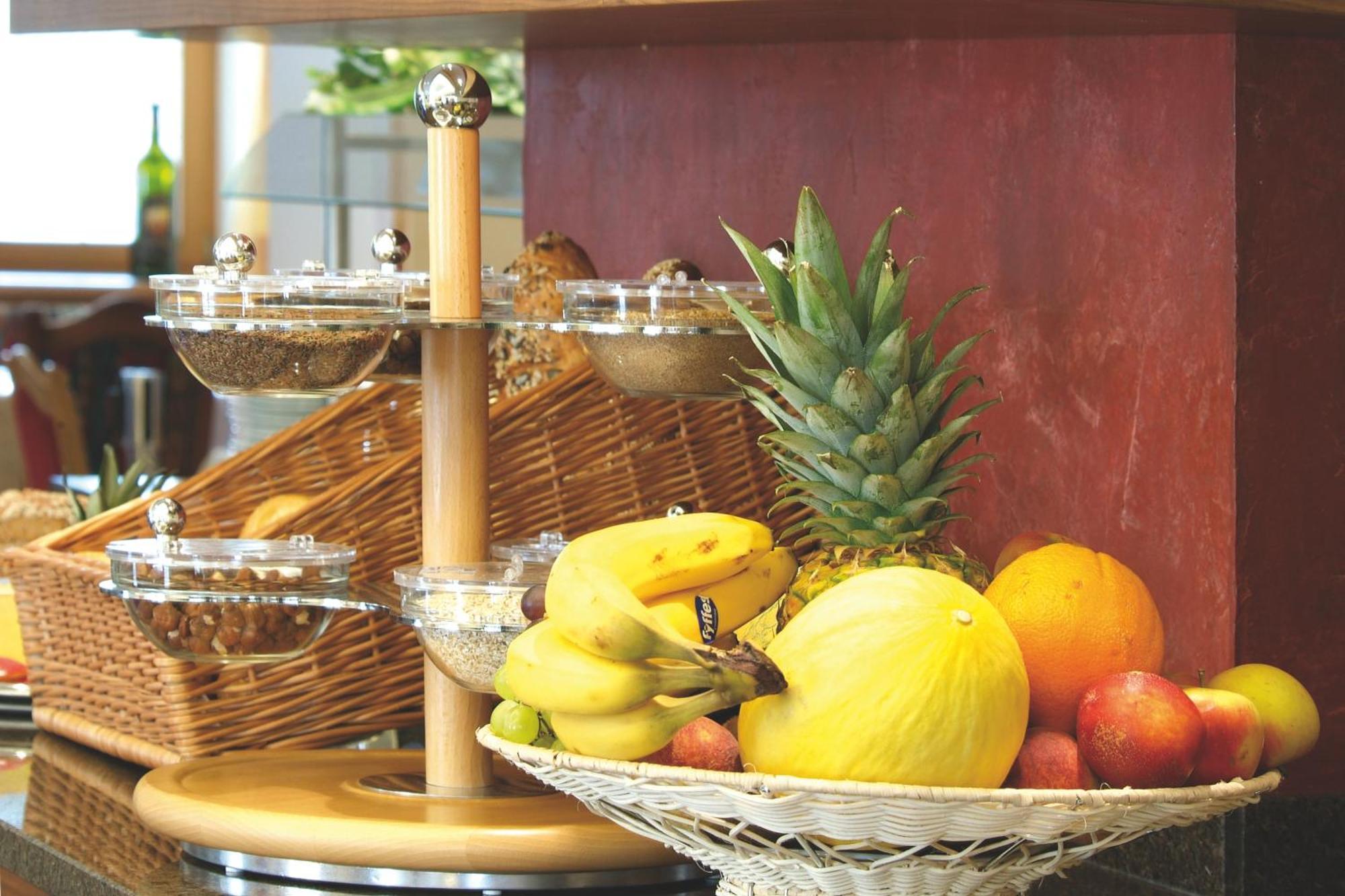 Hotel Garni Muttler Alpinresort & Spa Samnaun Buitenkant foto