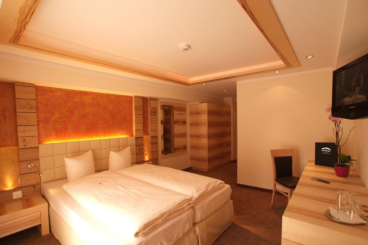 Hotel Garni Muttler Alpinresort & Spa Samnaun Buitenkant foto