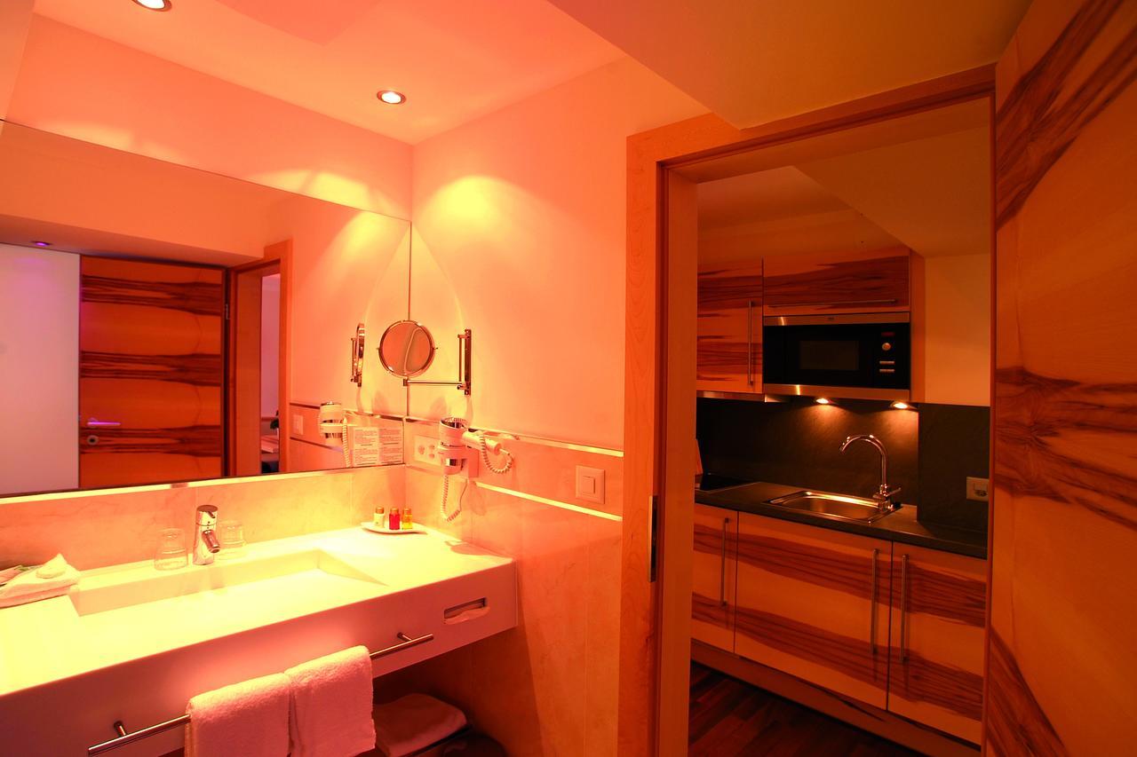 Hotel Garni Muttler Alpinresort & Spa Samnaun Buitenkant foto